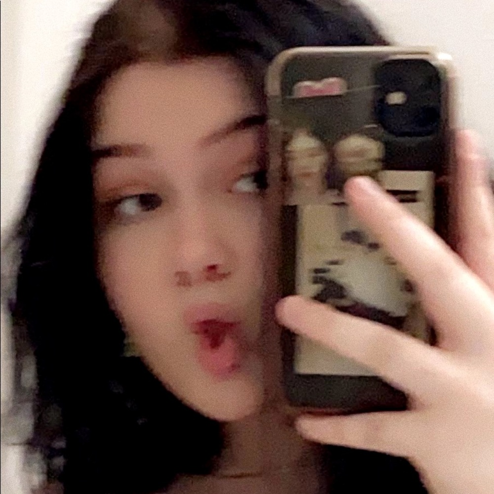 Meet your Posher, Savannah